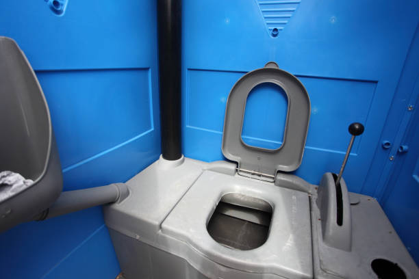 Best Portable restroom trailer rental  in Hanford, CA